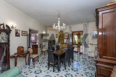Appartamento in vendita a Napoli, Vomero, ... - foto 9