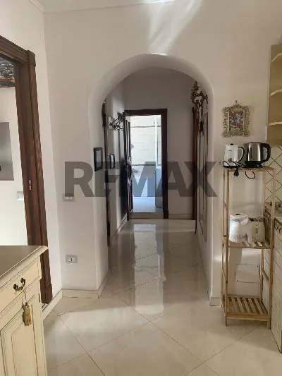 Appartamento in vendita a Napoli, San Carl... - foto 2