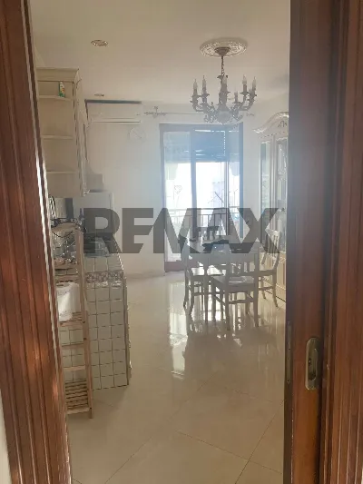 Appartamento in vendita a Napoli, San Carl... - foto 3
