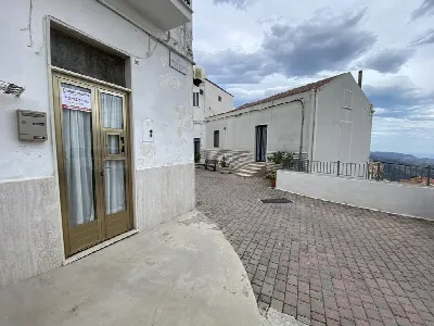 Appartamento in vendita a Monte Sant'Angel... - foto 2