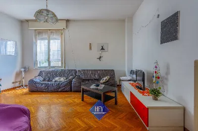 Appartamento in vendita a Parma - foto 1