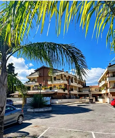 Appartamento in vendita a Roma, Axa, Casal... - foto 1