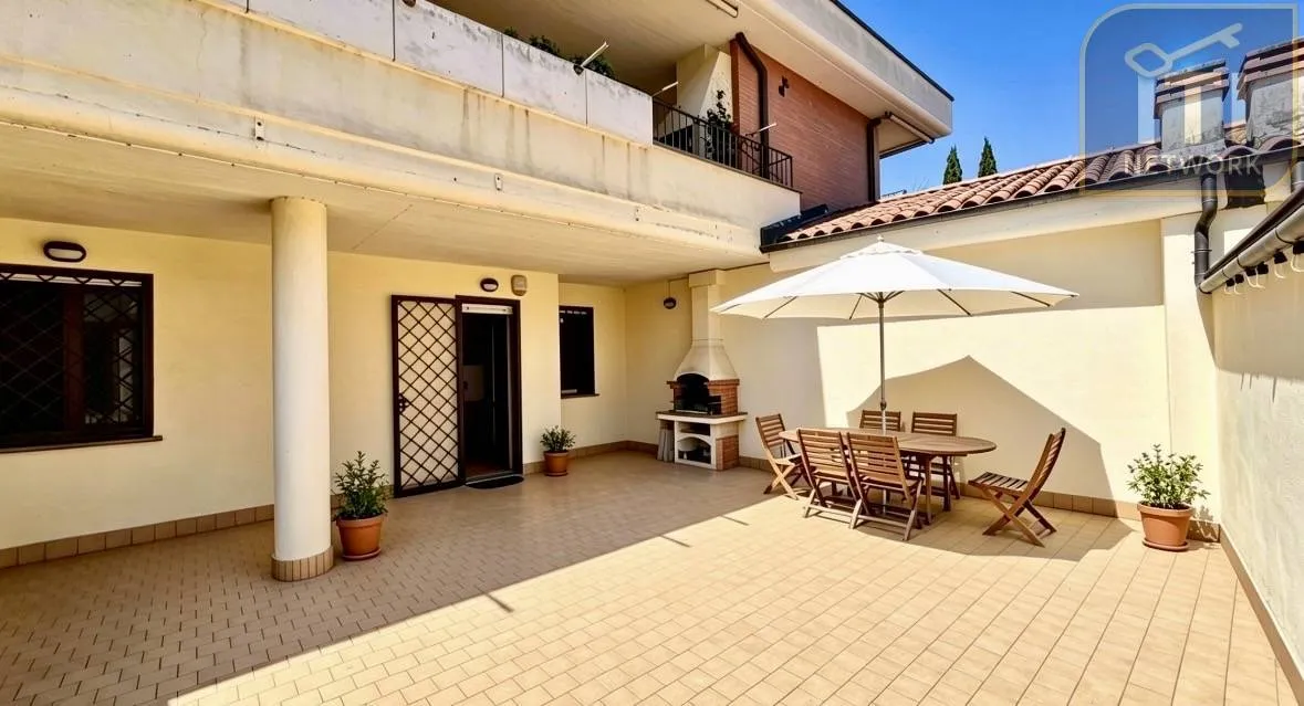 Appartamento in vendita a Roma, Axa, Casal Palocco, Infernetto - foto 2