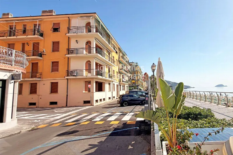 Appartamento in vendita ad Alassio - foto 1