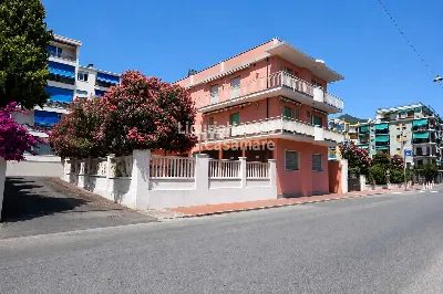 Appartamento in vendita a Alassio - foto 1