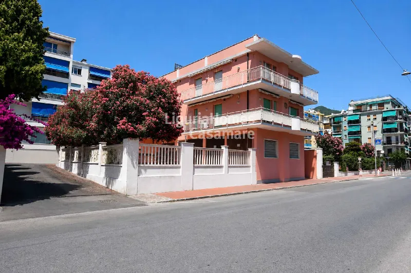 Appartamento in vendita ad Alassio - foto 1