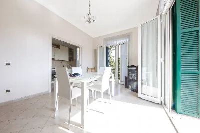 Appartamento in vendita a Imperia, Porto m... - foto 3