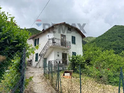 Appartamento in vendita a Davagna - foto 1