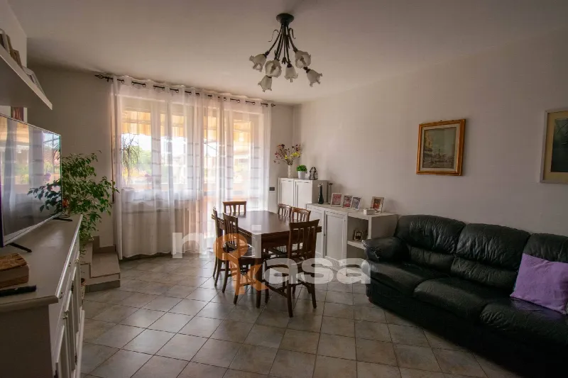 Appartamento in vendita a Vanzaghello - foto 1