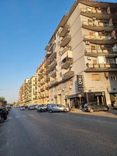 Appartamento in vendita a Taranto, Tre Car... - foto 1