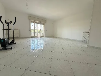 Appartamento in vendita a Caserta, Centro - foto 1