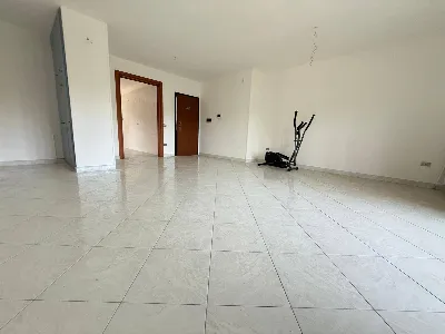 Appartamento in vendita a Caserta, Centro - foto 6