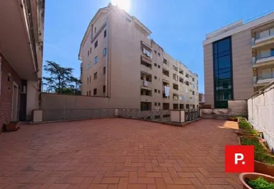 Appartamento in vendita a Caserta, Centro - foto 4