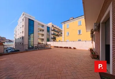 Appartamento in vendita a Caserta, Centro - foto 5