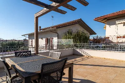 Appartamento in vendita a Massa, Centro, t... - foto 4
