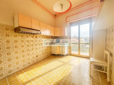 Appartamento in vendita a Massa, Zona indu... - foto 2