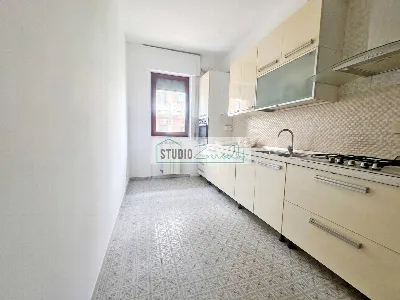 Appartamento in vendita a Massa, Centro, t... - foto 2