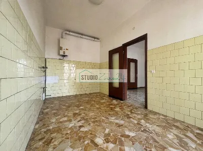 Appartamento in vendita a Massa, Centro, t... - foto 5