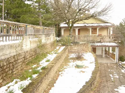 Appartamento in vendita a Montefortino - foto 1