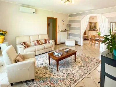 Appartamento in vendita a Adrara San Marti... - foto 1