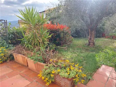Appartamento in vendita a Carmignano - foto 9