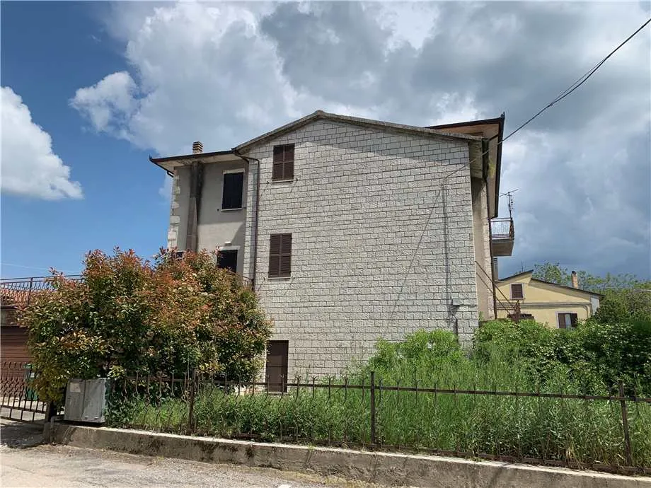 Appartamento in vendita a Gualdo Cattaneo - foto 2