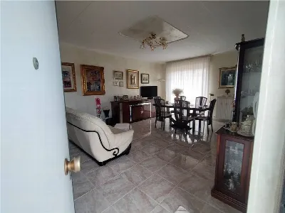 Appartamento a Sannicandro Garganico