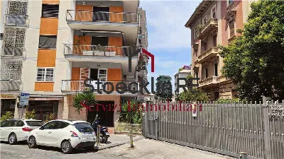 Appartamento in vendita a Napoli, Vomero, ... - foto 1