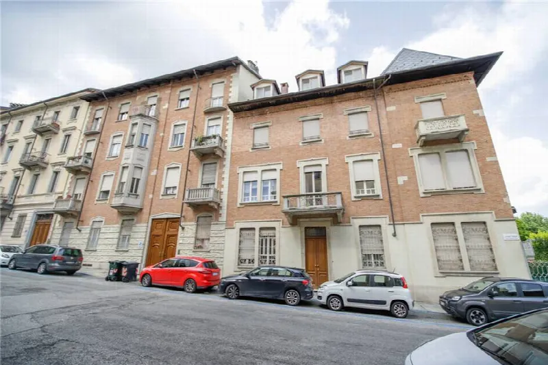 Appartamento in vendita a Torino, Cavoretto, Gran Madre - foto 1
