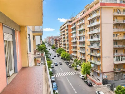 Appartamento in vendita a Catania, Rapisar... - foto 1
