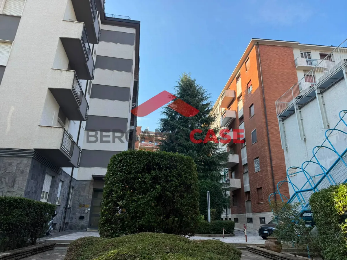 Appartamento in vendita a Bergamo, Borgo Palazzo, Centro, Stazione - foto 3