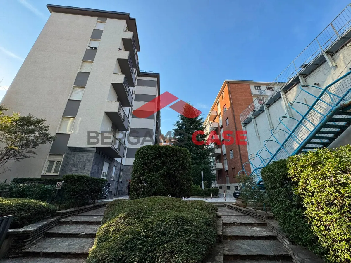 Appartamento in vendita a Bergamo, Borgo Palazzo, Centro, Stazione - foto 3