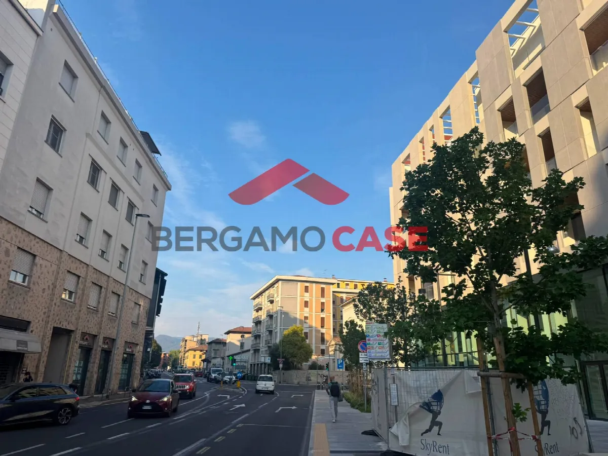 Appartamento in vendita a Bergamo, Borgo Palazzo, Centro, Stazione - foto 5