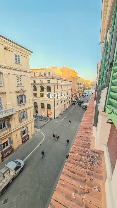Appartamento in vendita a Ancona, Centro - foto 2
