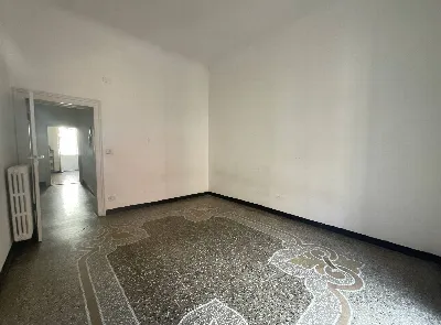 Appartamento in vendita a Savona, Centro S... - foto 4