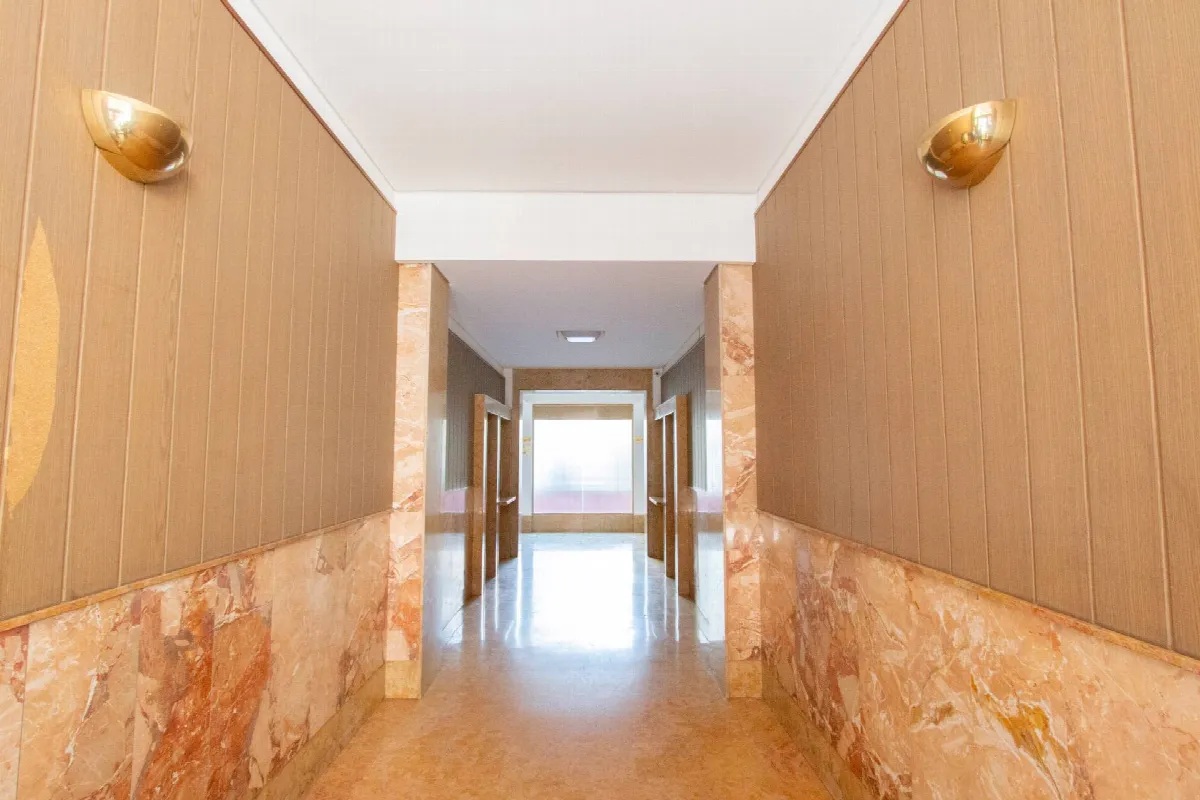 Appartamento in vendita a Verona, Centro - foto 2