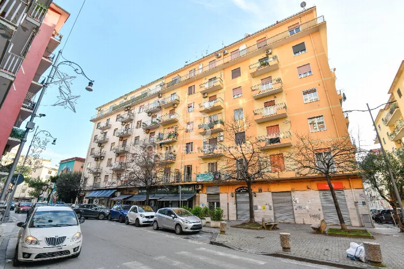Appartamento in vendita a Salerno, Torrione, Torrione Alto, Sala Abbagnano - foto 1