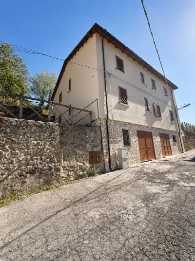 Appartamento in vendita a Montemonaco - foto 3
