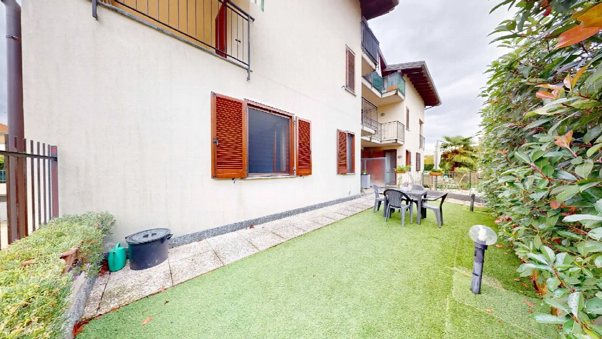 Appartamento in vendita a Lonate Ceppino - foto 2