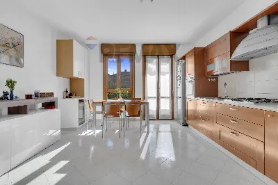 Appartamento in vendita a Vanzago - foto 2