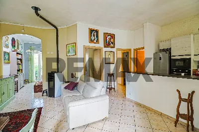 Appartamento in vendita a Lavena Ponte Tre... - foto 8