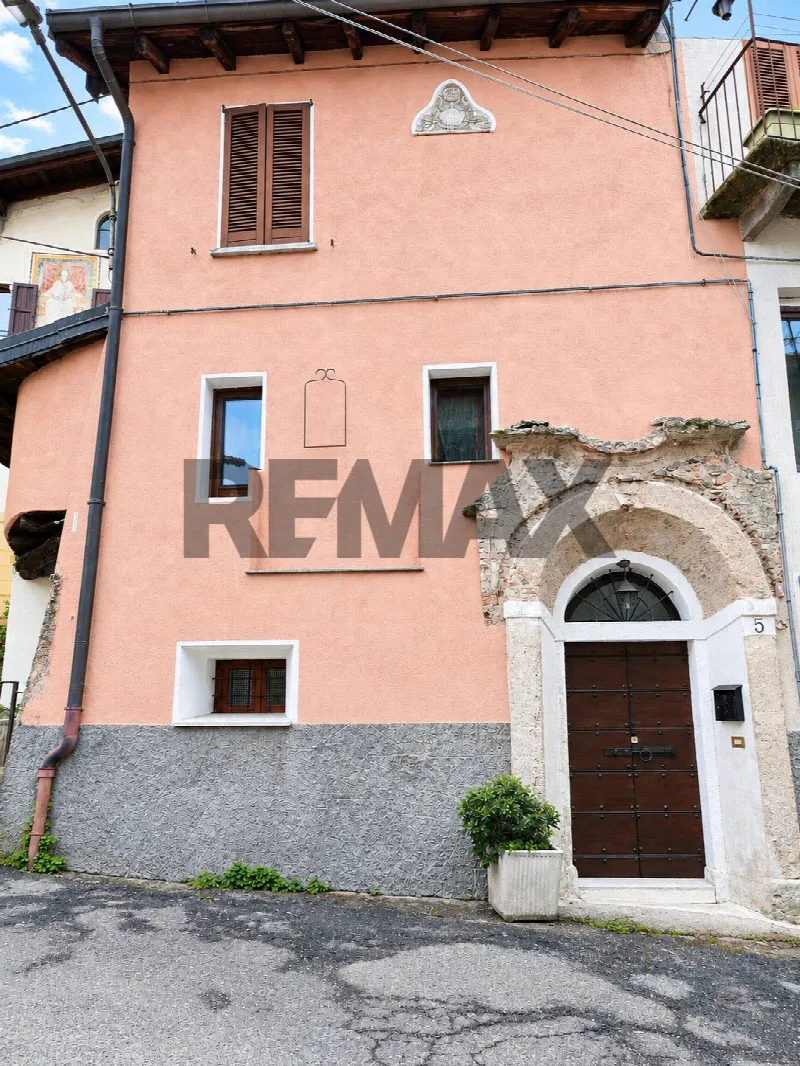 Appartamento in vendita a Valganna - foto 1