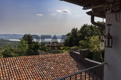 Appartamento in vendita a Barasso - foto 2
