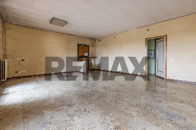 Appartamento in vendita a Varese, Centro, ... - foto 5
