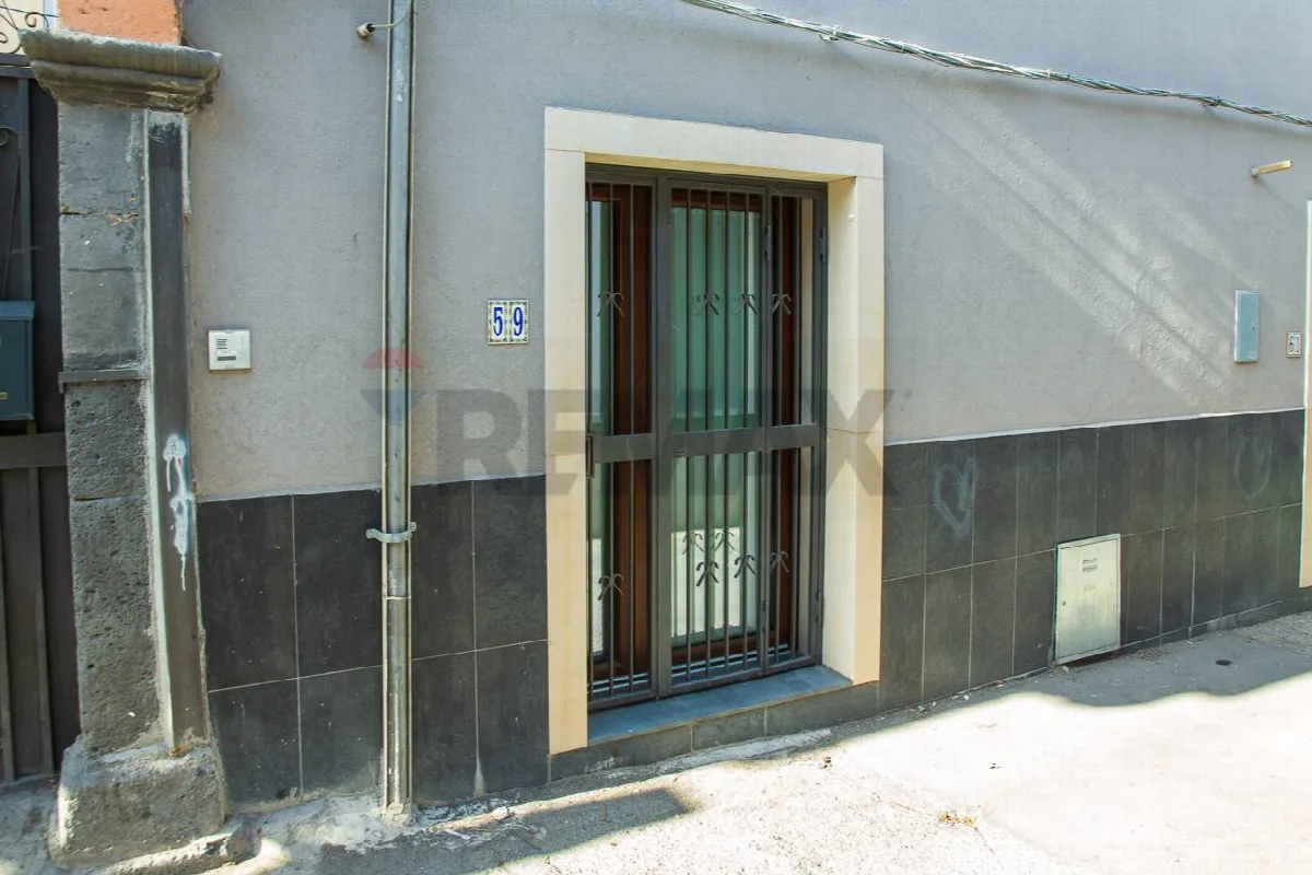 Appartamento in vendita a Catania, Centro Storico, Porto - foto 2