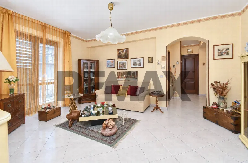 Appartamento in vendita ad Aci Catena - foto 1
