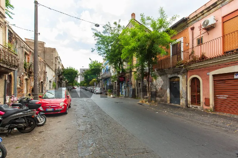 Appartamento in vendita a Catania, Ferrarotto, Palestro, Calcare - foto 1