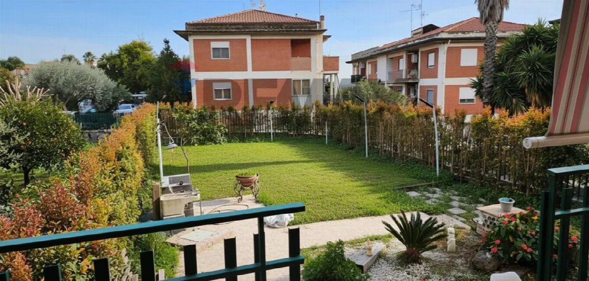Appartamento in vendita a Fiumefreddo di Sicilia - foto 2