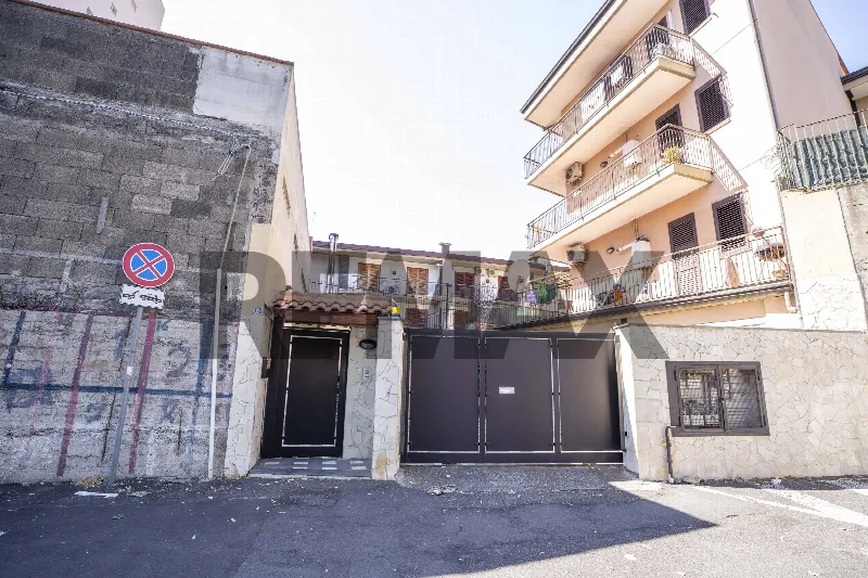 Appartamento in vendita a Gravina di Catania - foto 1