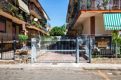 Appartamento in vendita a Fiumefreddo di S... - foto 2